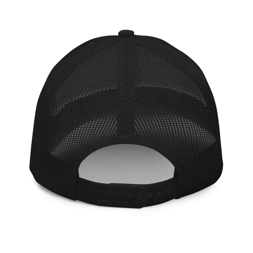 SIGNUMX Cross trucker hat, black – back, mesh with snapback closure